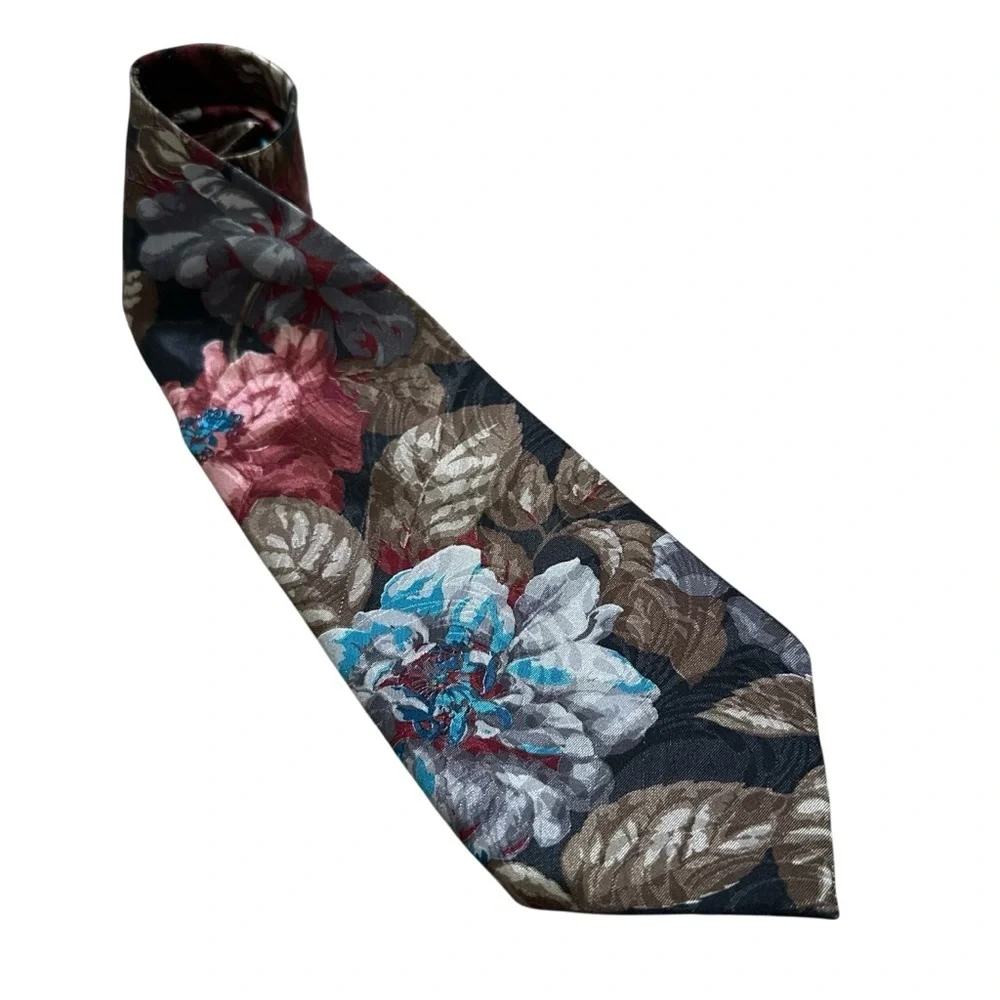Vintage Ketch Men’s Floral Neck Tie